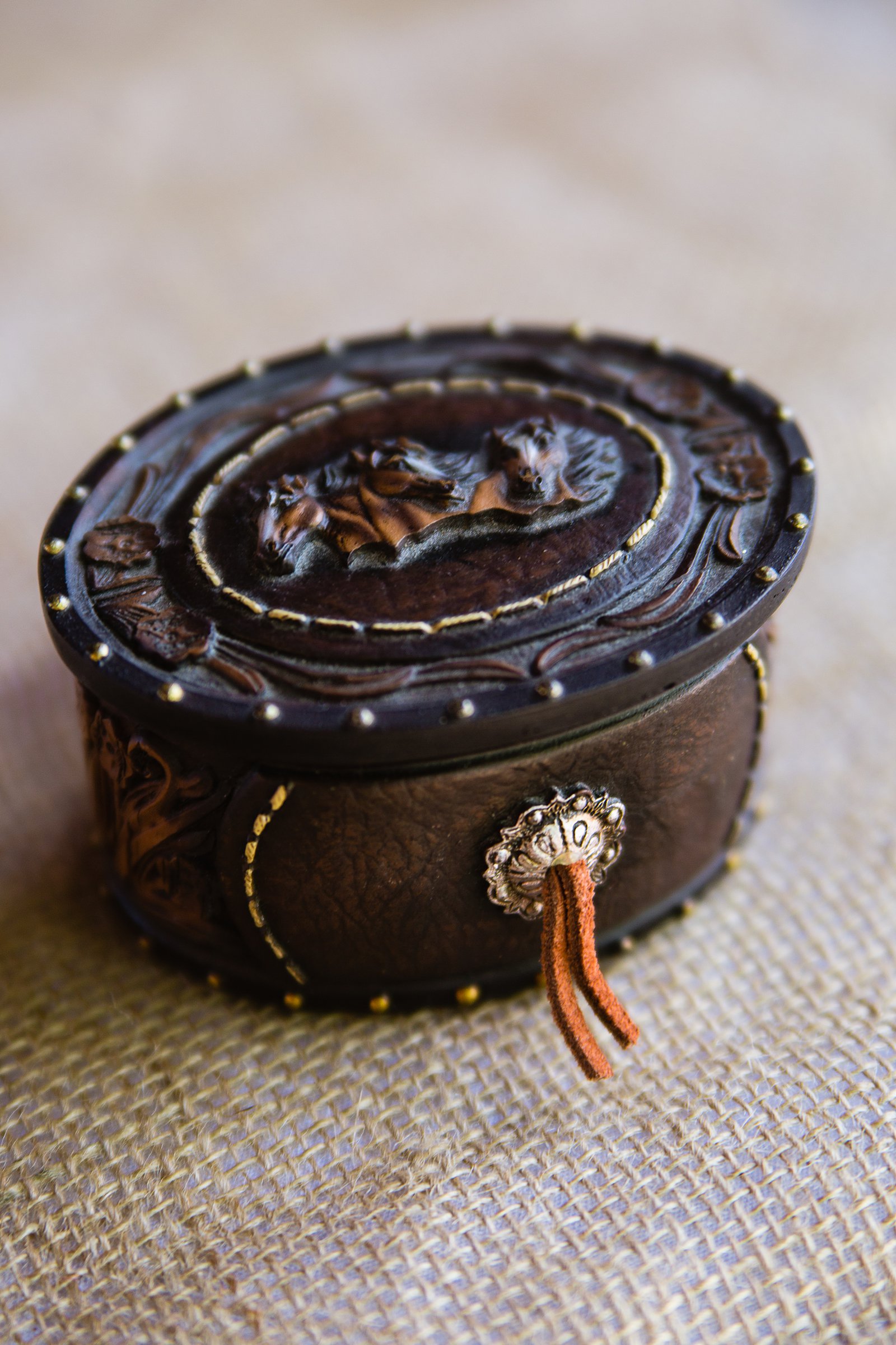 Unique rustic horse ring box by PMA Photography.