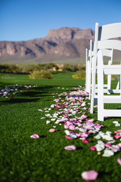Wedding ceremony at Superstition Mountain Clubhouse by Arizona wedding photographer PMA Photography.