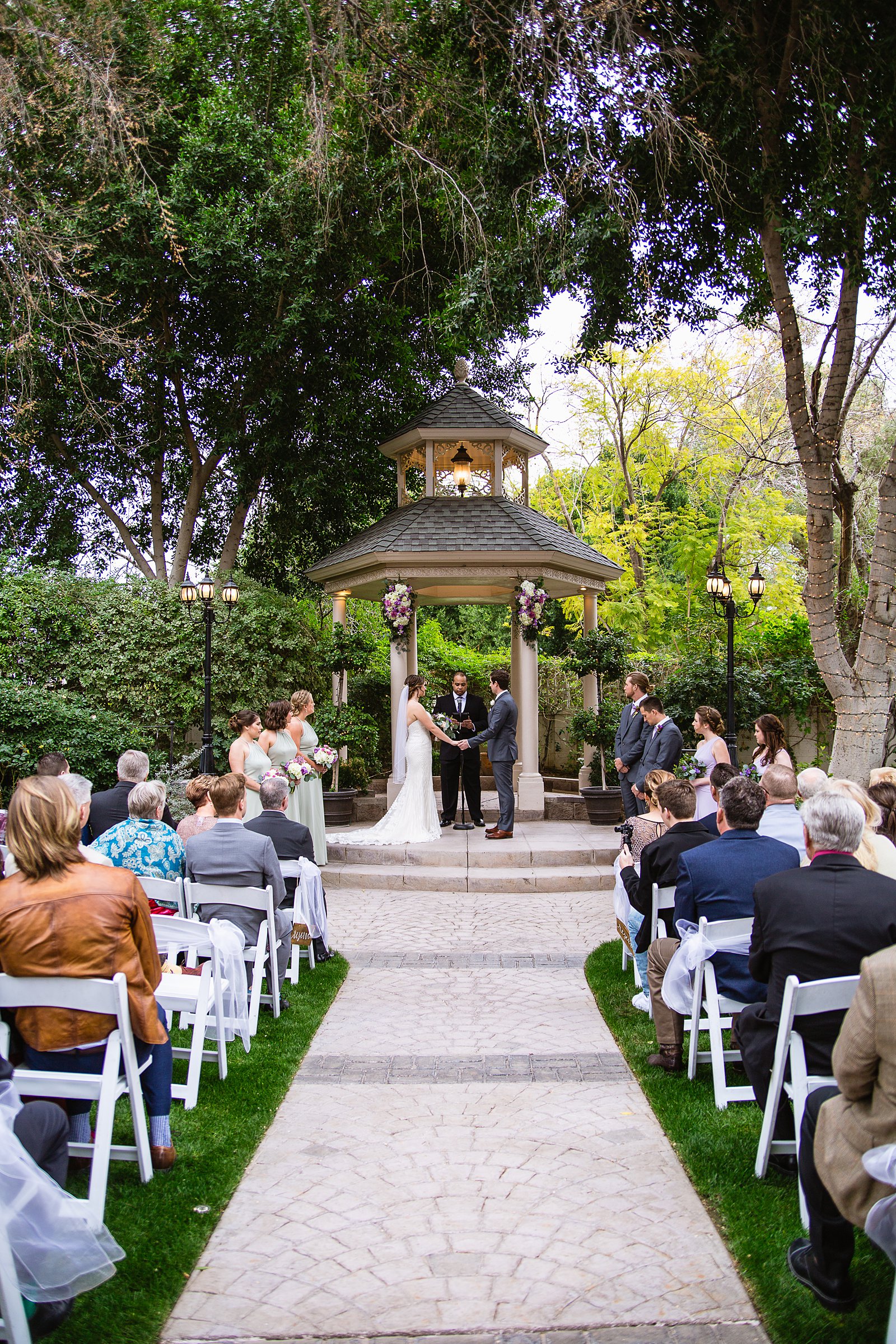 Wedding ceremony at The Wright House by Arizona wedding photographer PMA Photography.