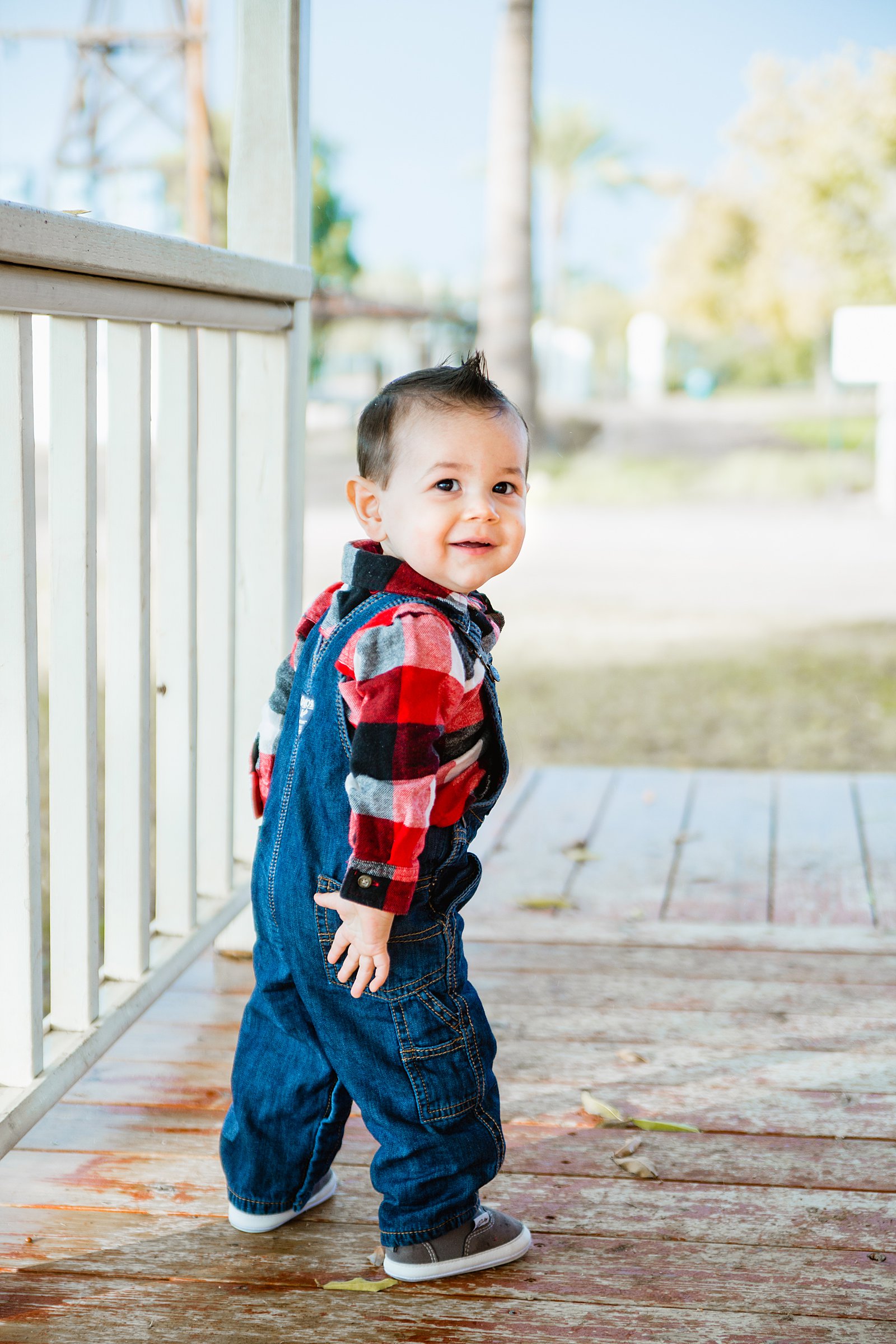 Baby's first birthday photography session at Sahuaro Ranch by Phoenix family photographer PMA Photography.