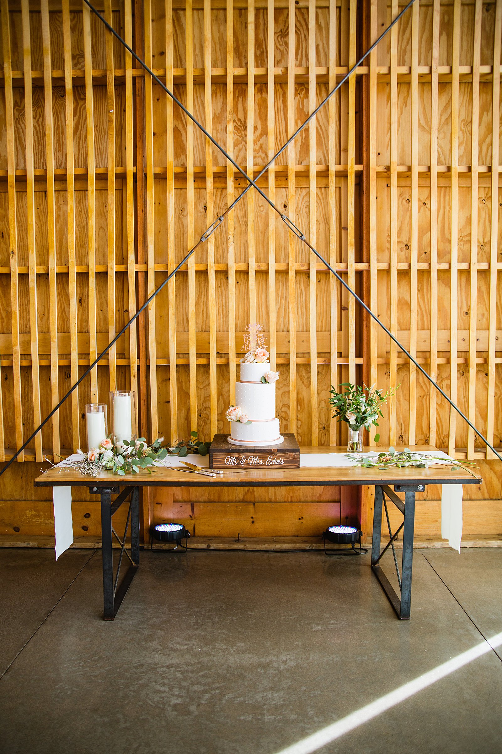 Cake table at The Paseo wedding reception by Phoenix wedding photographer PMA Photography.
