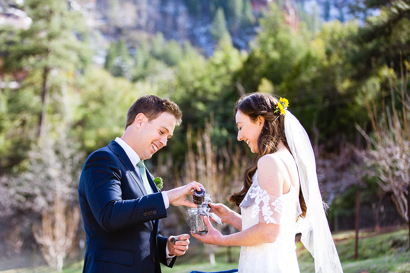 Bride and groom's tea blending unique unity ceremony by Sedona wedding photographer PMA Photography.