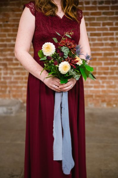 Boho inspired bridesmaids bouquets by Phoenix wedding photographer PMA Photography.
