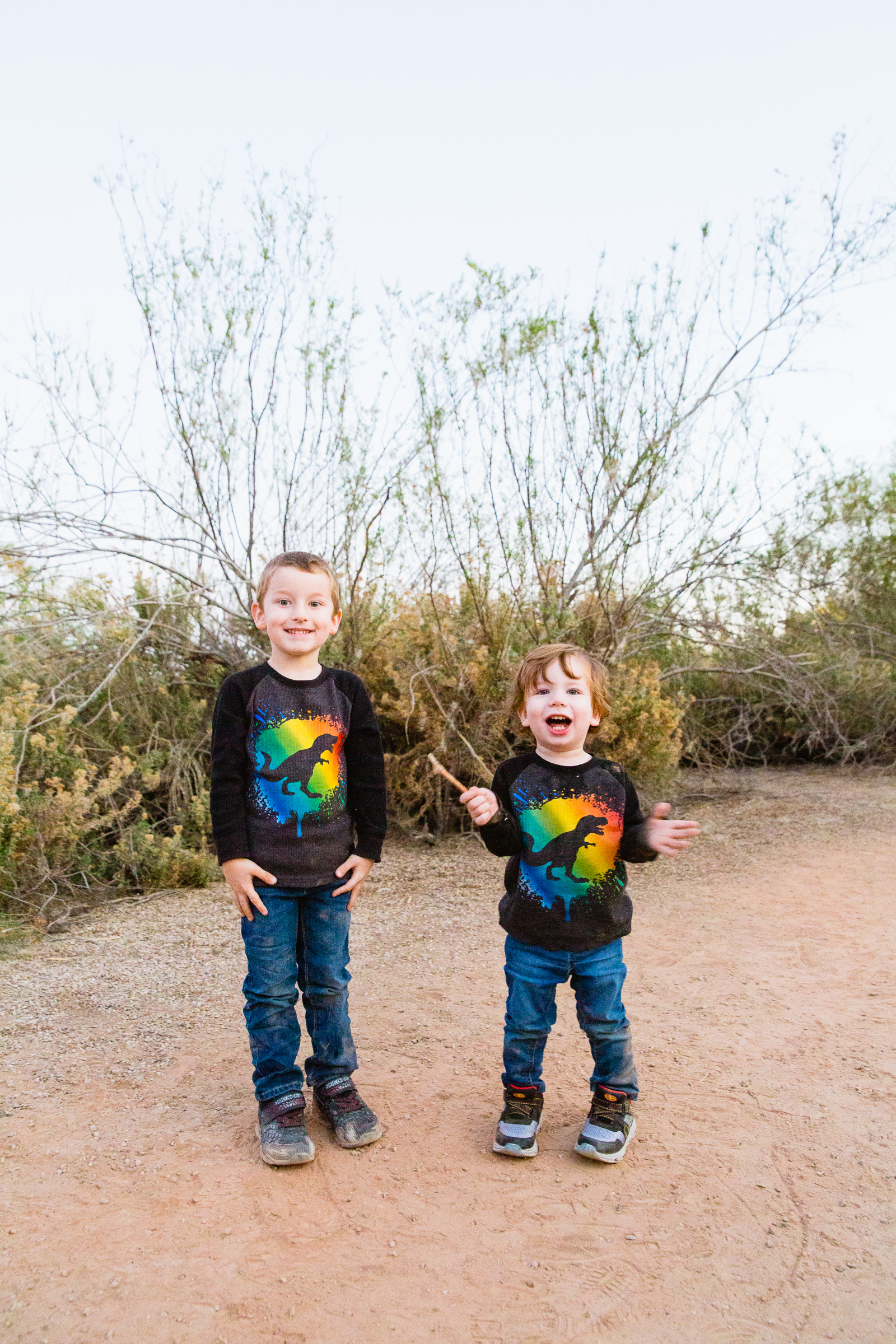 Kids pose during their Gilbert family session by Arizona family photographer PMA Photography.