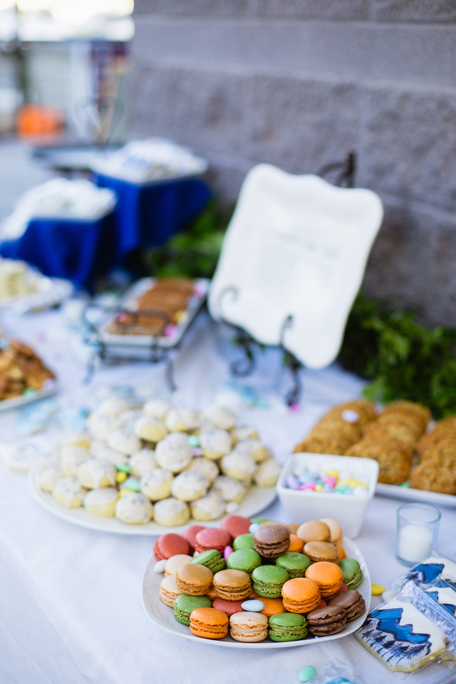 Dessert table at San Tan Gardens wedding reception by Arizona wedding photographer Juniper and Co Photography.